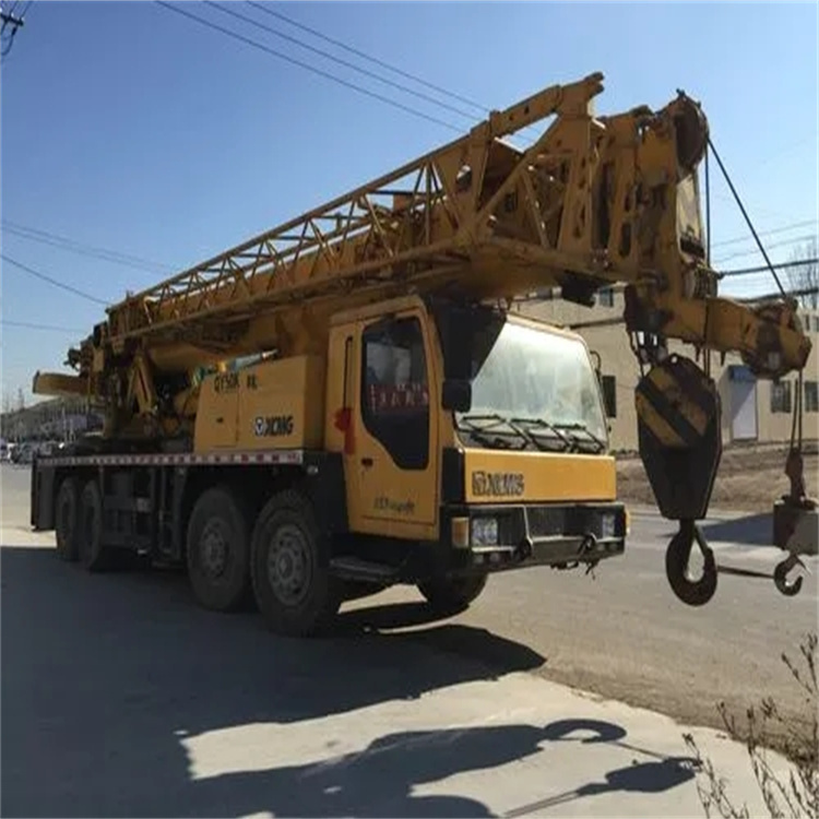 中牟哪里有专业吊车出租